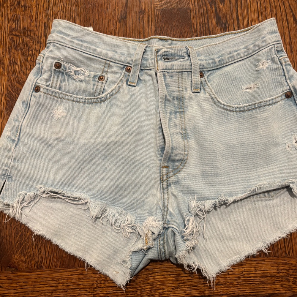 Levi's denim light blue frayed shorts